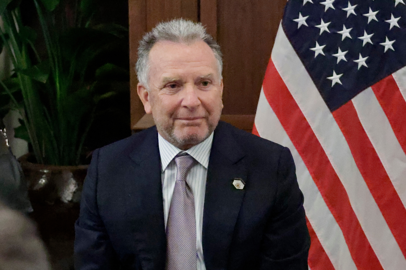 Det amerikanska sändebudet Steve Witkoff  från ett möte i november. Foto: Terry Renna/AP/TT