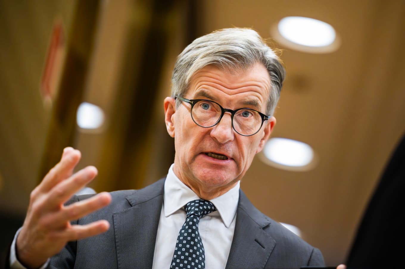 Riksbankschef Erik Thedéen kan konstatera att förväntningarna på inflationen faller. Arkivbild. Foto: Jonas Ekströmer/TT