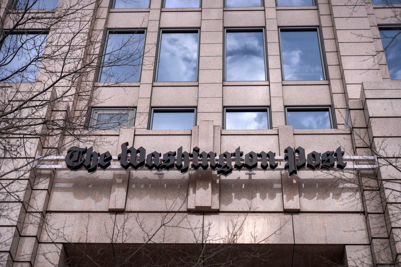 Den amerikanska dagstidningen The Washington Post skär ned. Foto: Mark Schiefelbein/AP/TT