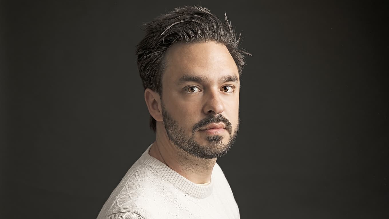 Den 45-årige svenske tonsättaren Martin Skafte tilldelades Saltöstiftelsens Järnåkerstipendium 2025. Foto: Jenny Blad/Pressbild