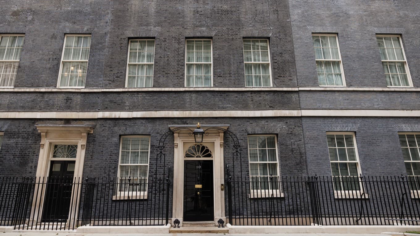 Downing Street i London, där den brittiska regeringen har sitt säte. Foto: Dan Kitwood/Getty Images