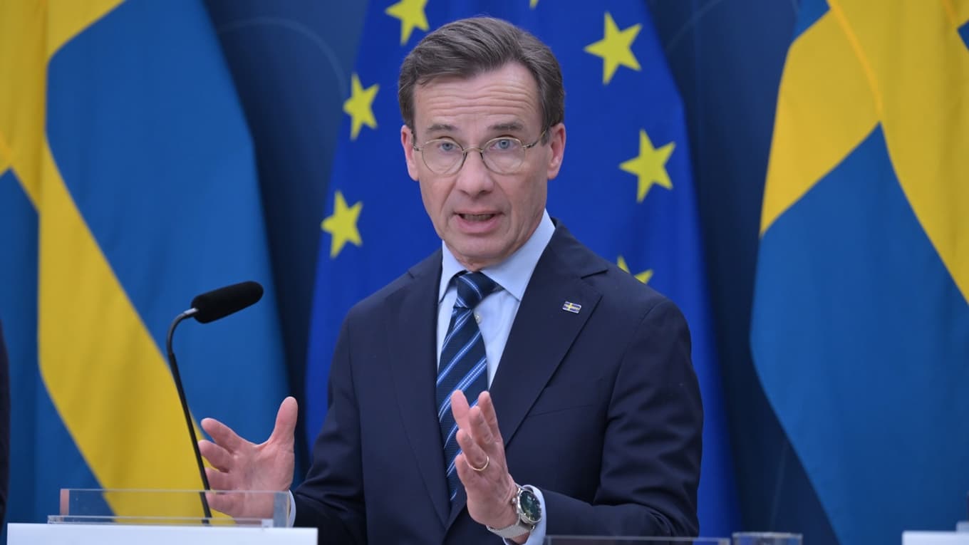 Statsminister Ulf Kristersson leder det nya kvinnofridsrådet, där flera ministrar samlas för att samordna arbetet mot mäns våld mot kvinnor och stärka skyddet för kvinnor och barn. Foto: Roger Sahlström.
