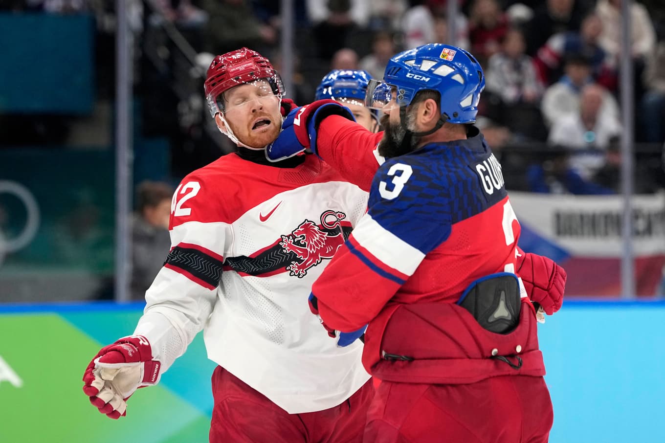 Danmark är utslaget ur OS-hockeyn efter förlust mot Tjeckien. Foto: Hassan Ammar/AP/TT