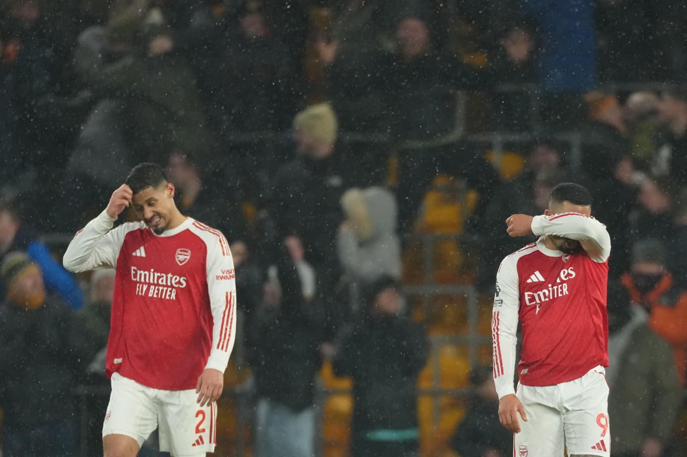 Dystert i Arsenallägret på Molineux efter två tappade poäng mot Wolves. Foto: Dave Shopland/AP/TT