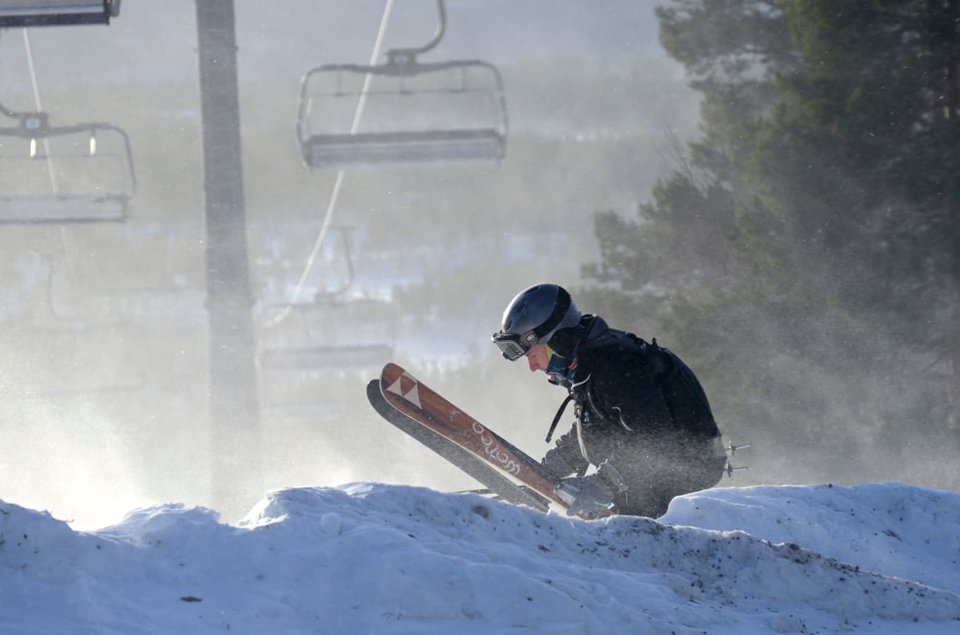 En varning för betydande lavinfara är utfärdad för södra Lapplandsfjällen och västra Vindelfjällen. Arkivbild. Foto: Anders Wiklund/TT