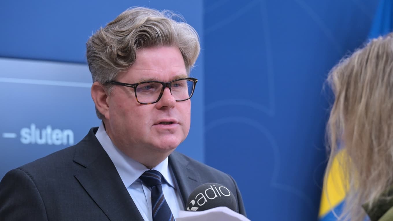 Regeringen vill ersätta sluten ungdomsvård med särskilda ungdomsfängelser för att möta det ökade gängvåldet och den höga återfallsnivån bland unga dömda. Reformen innebär att Kriminalvården tar över ansvaret, med fokus på säkerhet, utbildning och rehabilitering. Foto: Roger Sahlström