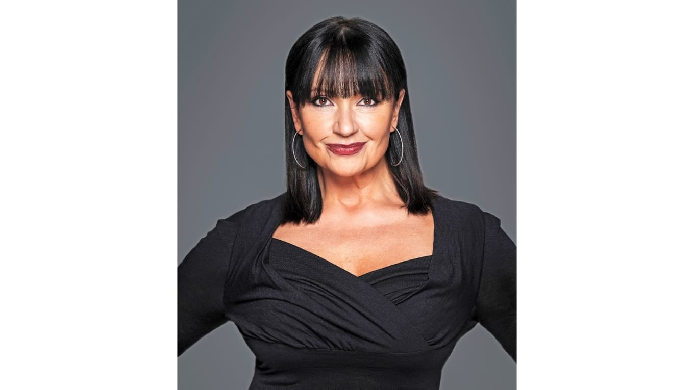 Scenartisten Maria Möller började som skådespelare, skolade sig i klassisk sång, utvecklade förmågan att imitera kändisar och skapade ett unikt och bejublat koncept. 
Foto: Håkan Larsson