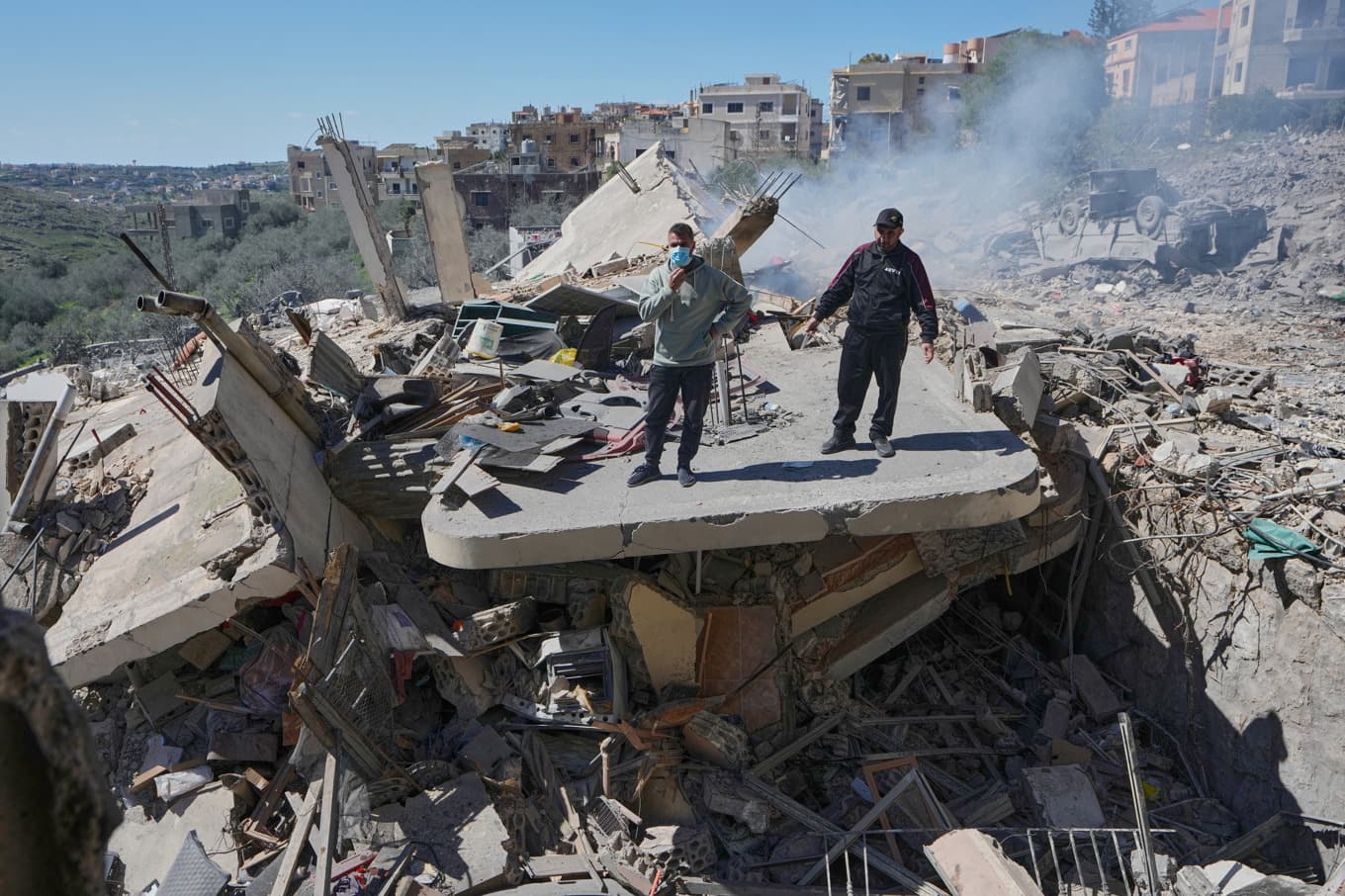 Förstörda hus i byn al-Gharbiyeh i södra Libanon, på bild från i söndags. Foto: Mohammed Zaatari/AP/TT