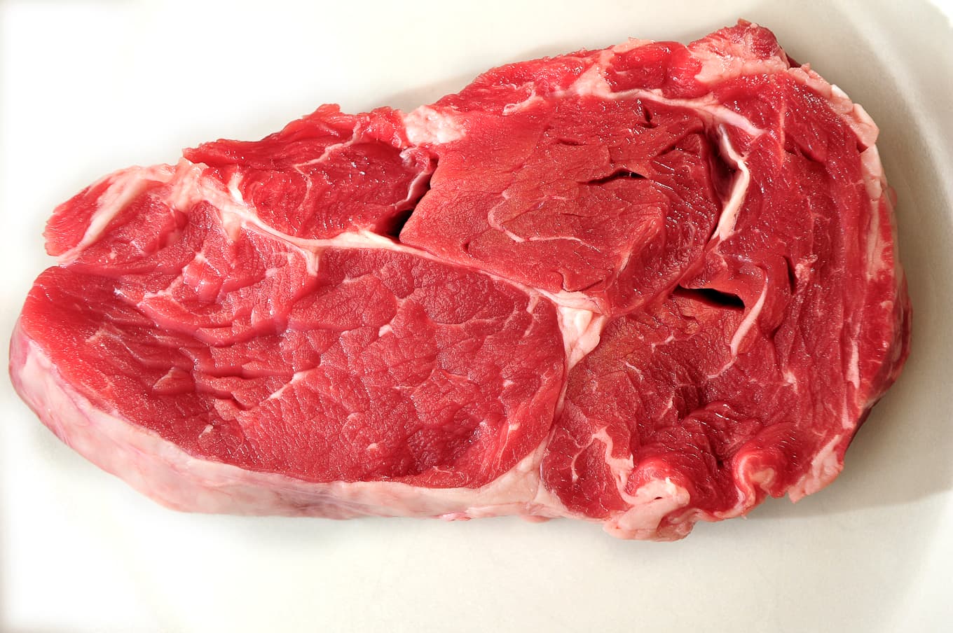 Mer kött kan löna sig om man har genetisk risk för Alzheimers sjukdom. Arkivbild. Foto: Anders Wiklund/TT