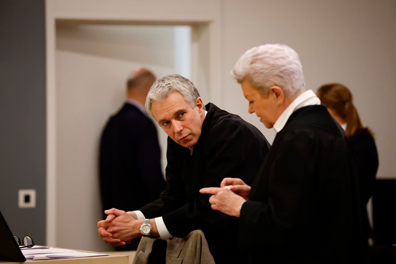 Marius Borg Høibys advokater Petar Sekulic och Ellen Holager Andenæs i tingsrätten i Oslo på torsdagen. Foto: Adam Ihse/TT