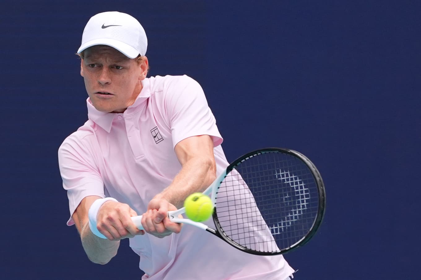 Italienske Jannik Sinner under matchen i Miami Open. Foto: Rebecca Blackwell/AP/TT