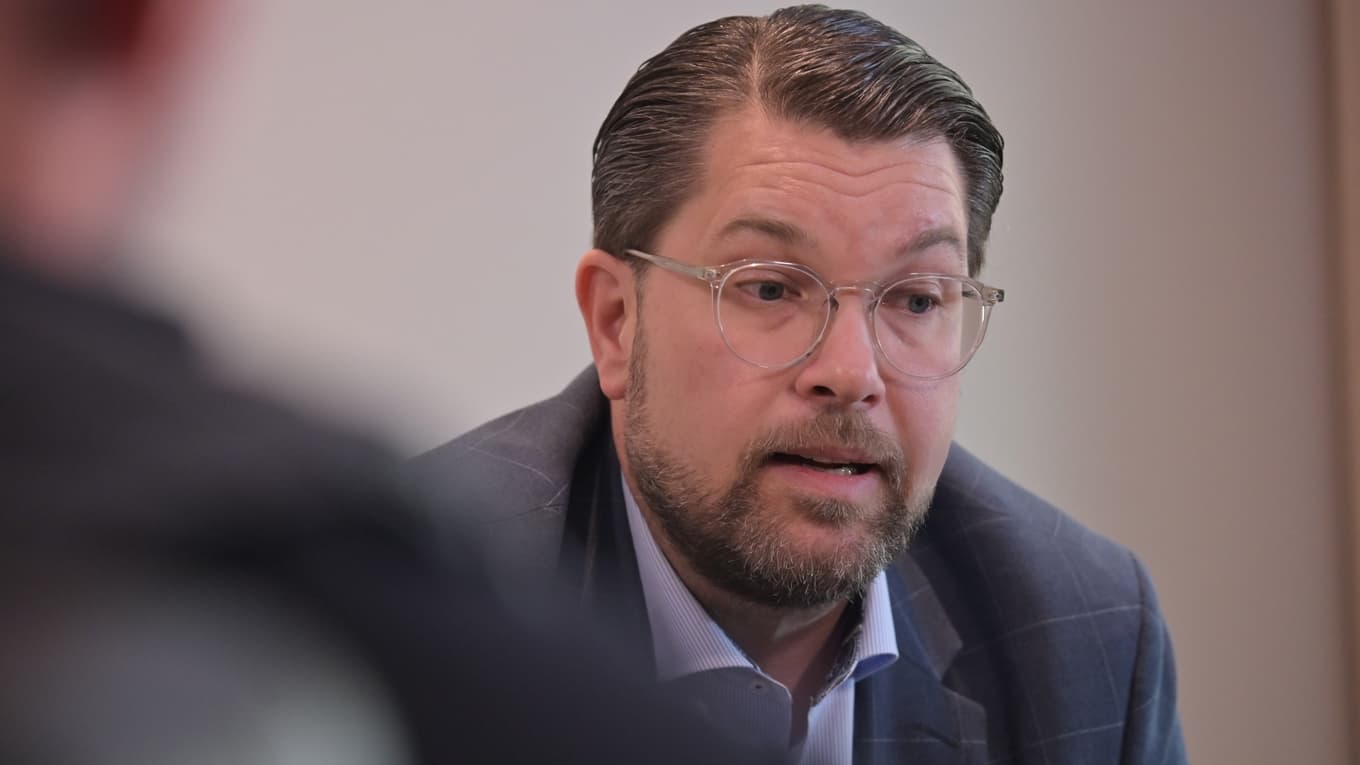 Jimmie Åkesson beskriver hur Sverigedemokraterna gått från opposition till att sikta på regeringsmakten – med statsministerposten som långsiktigt mål. Foto: Roger Sahlström
