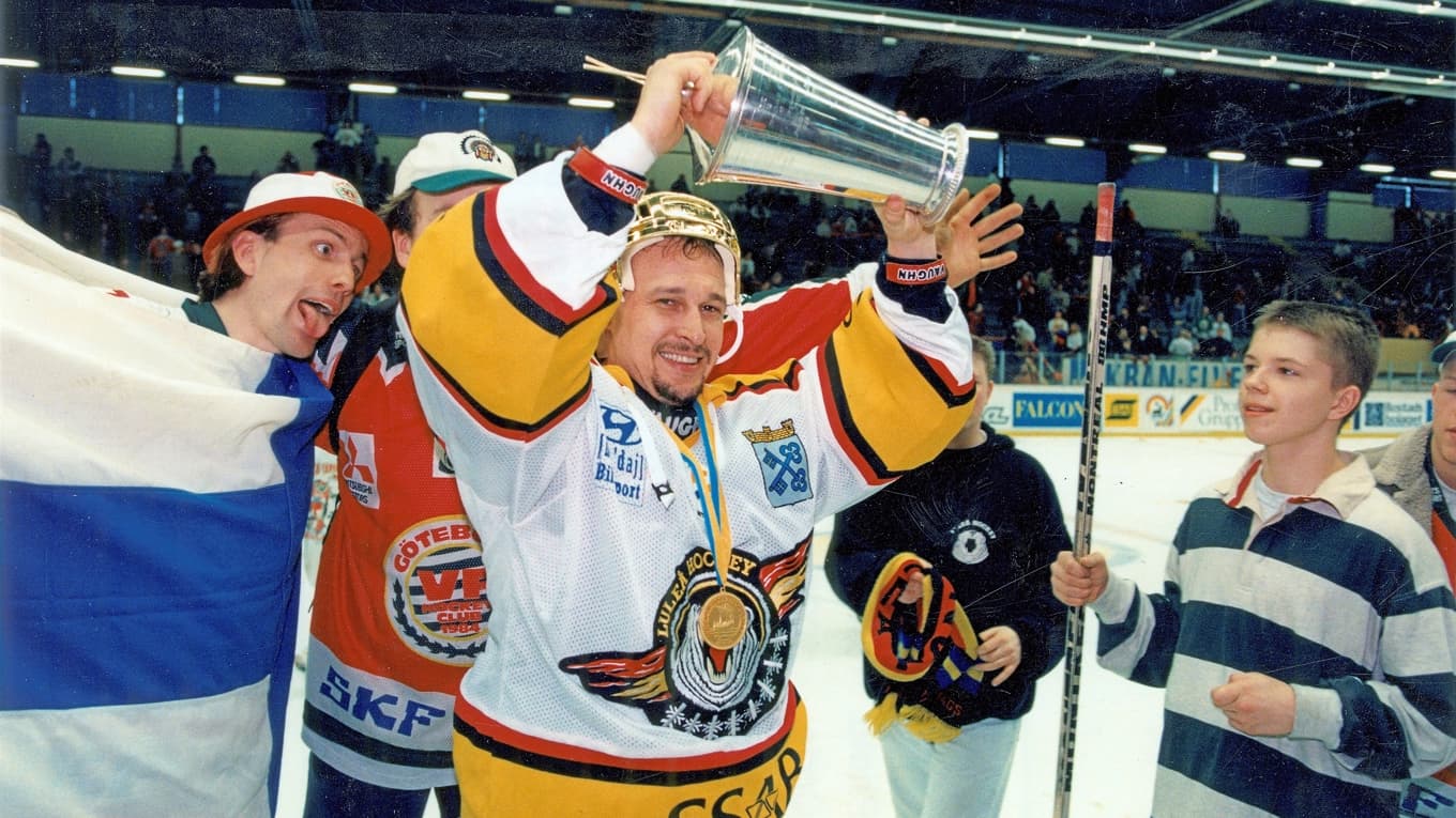 SM-finalen mot Luleå 1996, som enligt Grauers fortfarande triggar besökare. Foto: Jonas Ekströmer/TT TT Nyhetsbyrån