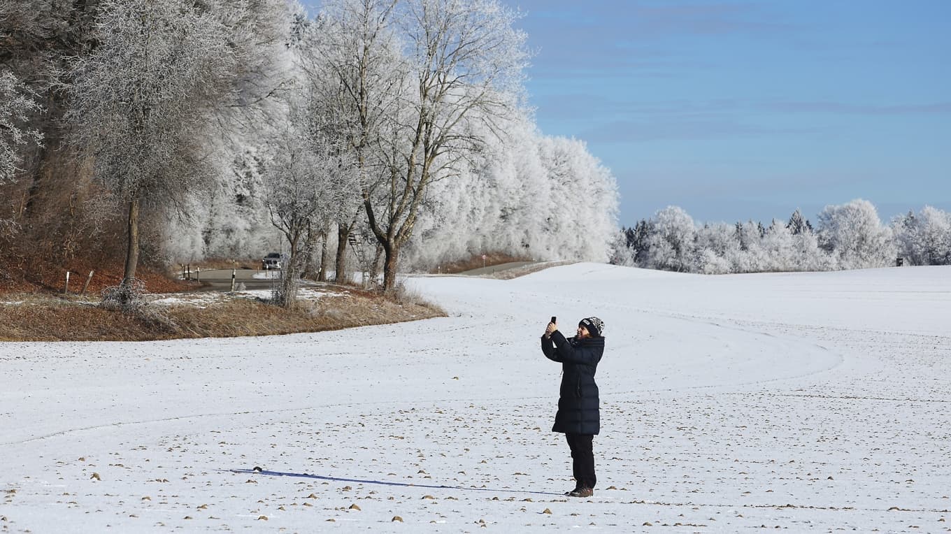 Vita fläckar för mobiltelefonitäckningen utgör fortfarande ett problem i vissa områden. Foto: Sean Gallup/Getty Images