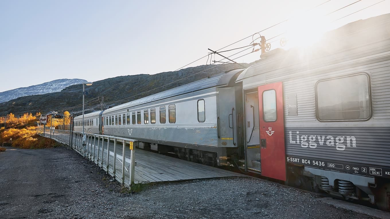 Nattågstrafiken i Norrland är ett exempel på interregional kollektivtrafik som finansieras genom Trafikavtal. Foto: Shutterstock