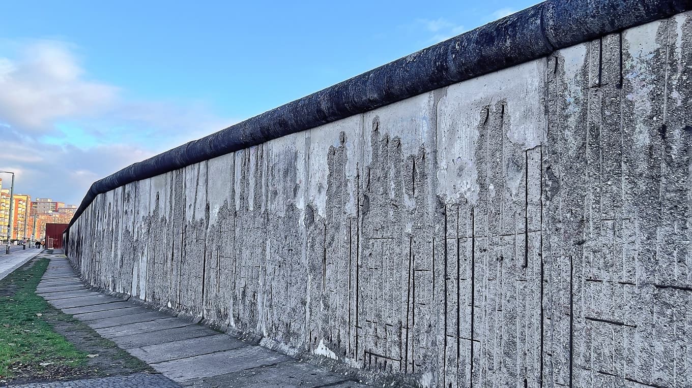 ”Possession” är en film om hur människor reser barriärer mellan varandra och hur dessa börjar leva sitt eget liv. Foto: alexgo.photography/Shutterstock