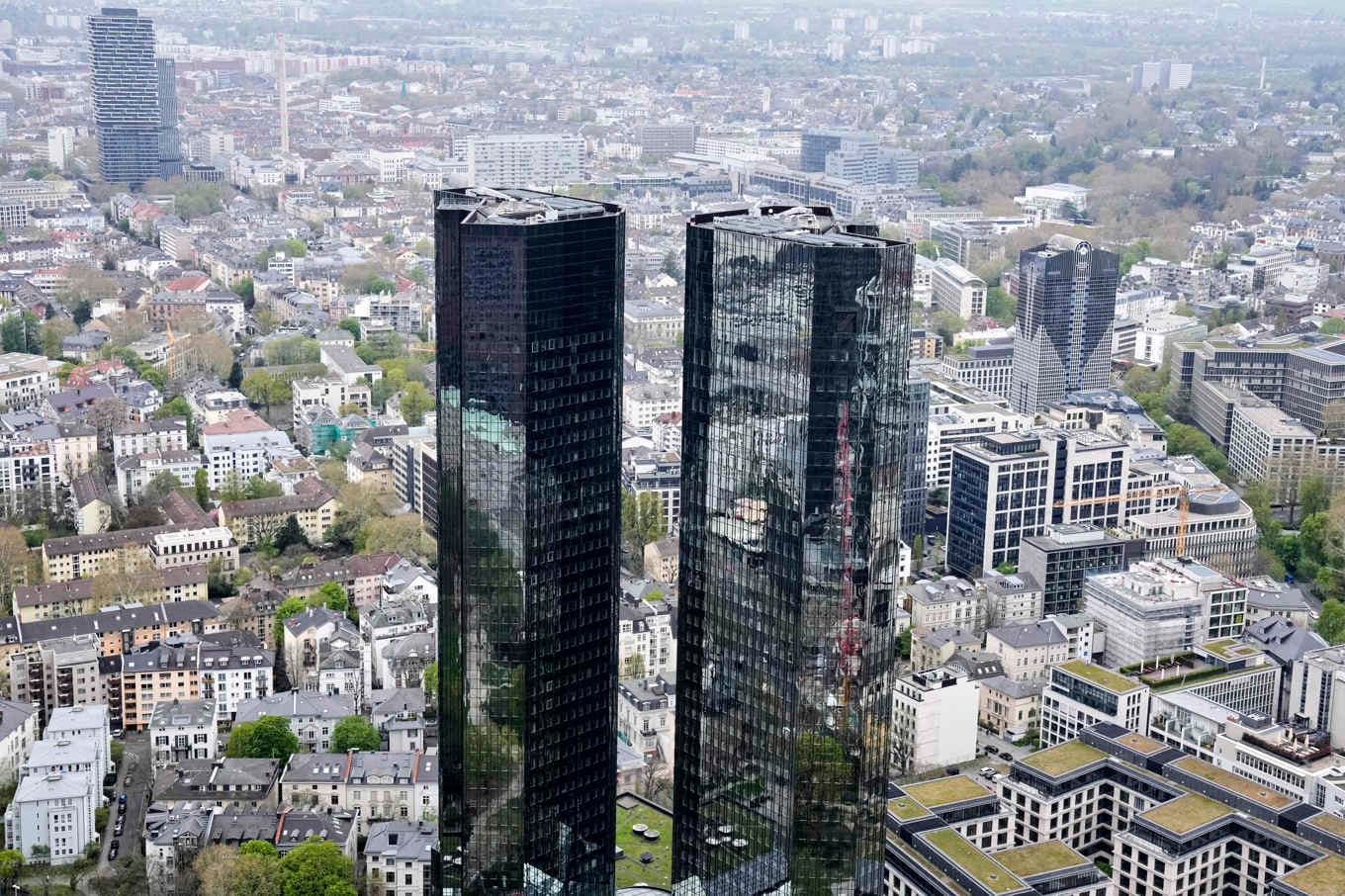 Deutsche Banks huvudkontor i Frankfurt. Arkivbild. Foto: Martin Meissner/AP/TT