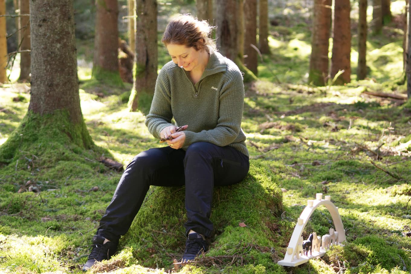 Zara Thapper hittar ofta inspiration till sina produkter när hon vistas i naturen.    foto: Privat