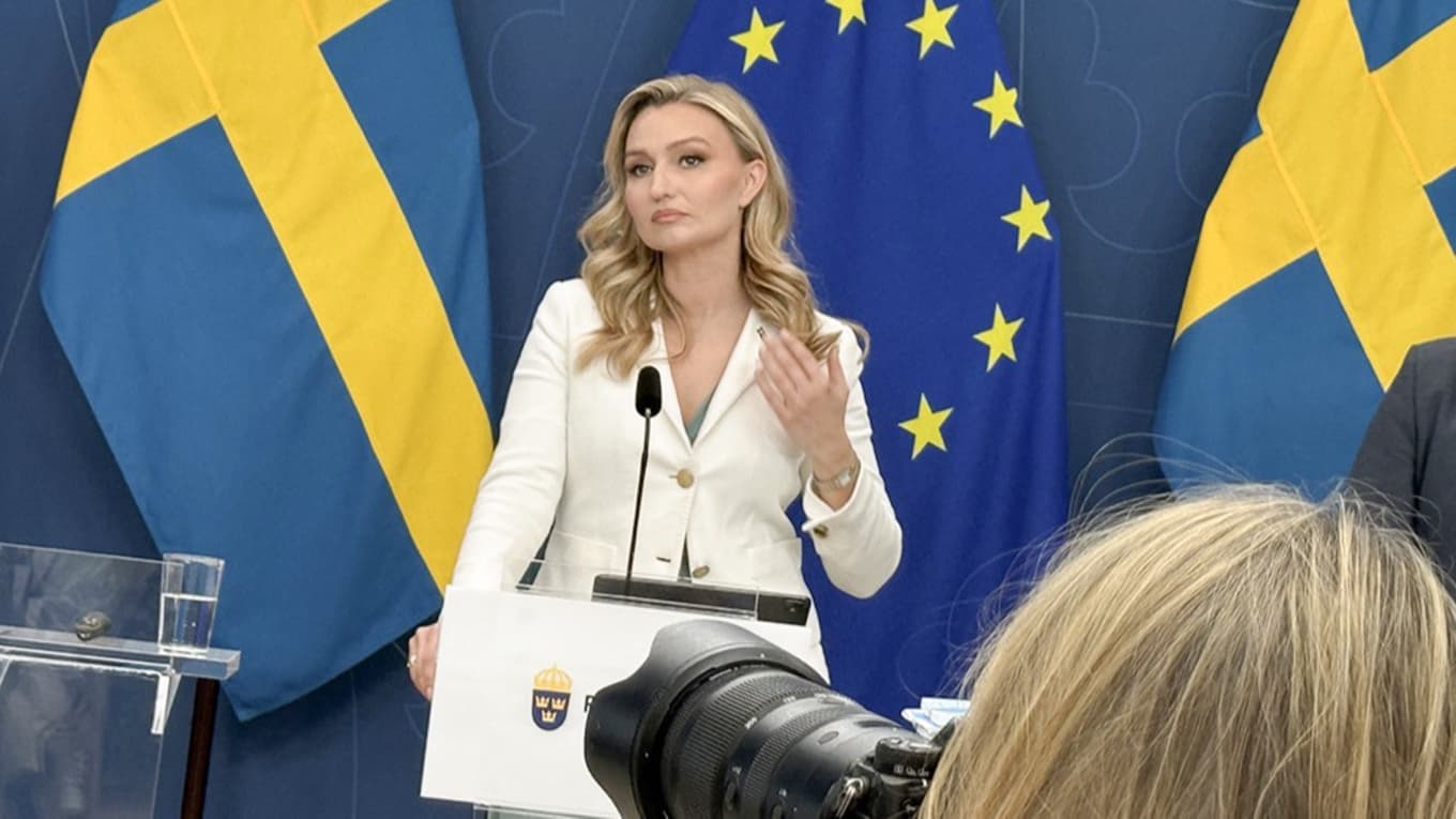 Ebba Busch (KD) talade mycket om det kärva läge som regeringen tog över i. Foto: Staffan Erfors