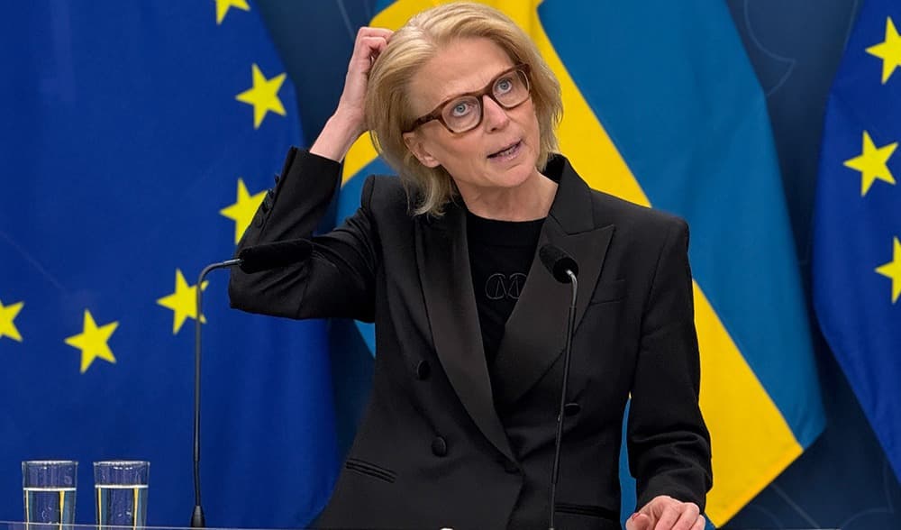 Det är många bryderier för finansminister Elisabeth Svantesson (M) just nu. Kriget i Mellanöstern ställer till det. Foto: Staffan Erfors