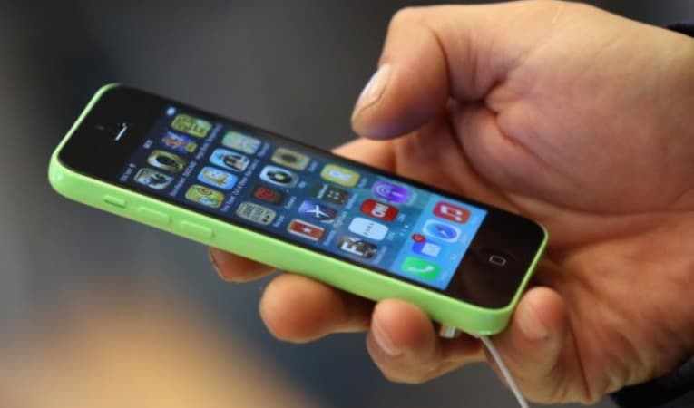 Nu införs ett nytt varningssystem via mobilen. Foto: Sean Gallup/Getty Images