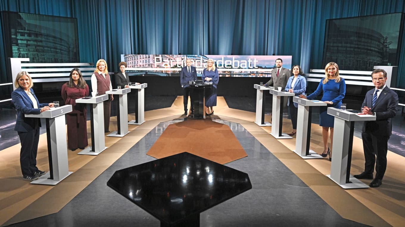 Denna gång var partiledardebatten mer nyanserad men det fanns fortfarande väldigt  mycket personangrepp och utfall från oppositionspartierna, och framför allt mindre betoning på särskilda förslag inom olika politikområden, skriver krönikören. Foto: Claudio Bresciani/TT