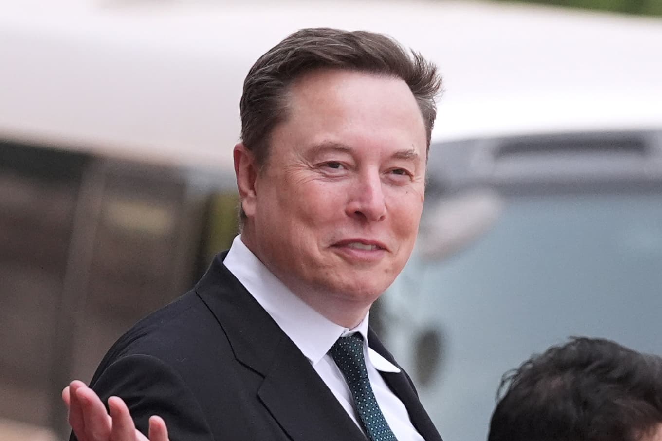 Världens rikaste man Elon Musk är på väg att ro den med råge största börsnoteringen genom tiderna i hamn när hans Space X introduceras på Nasdaqbörsen i New York. Arkivbild. Foto: Mark Schiefelbein/AP/TT
