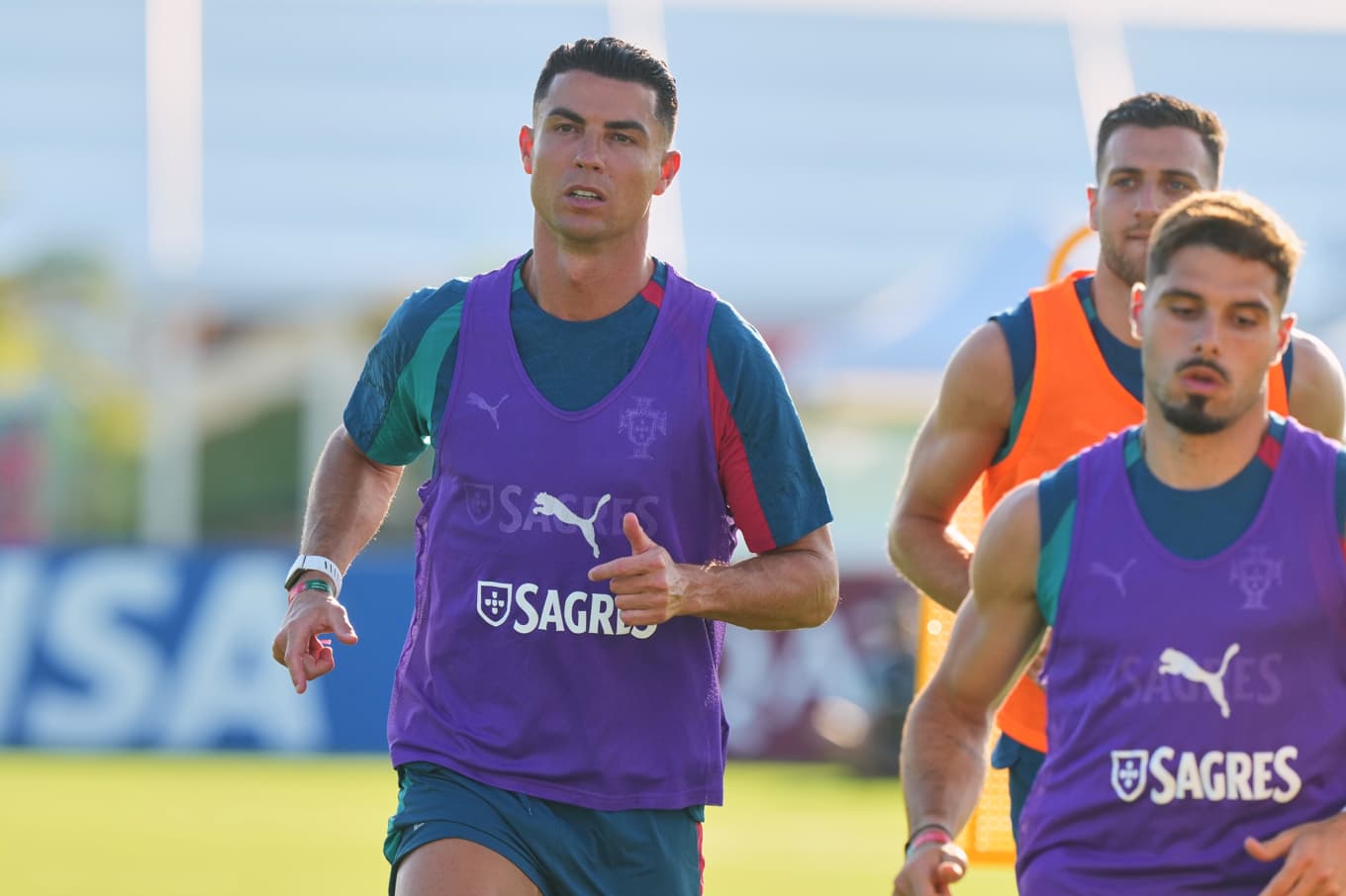 Portugals Cristiano Ronaldo kliver på onsdagskvällen in i sitt sjätte raka VM. Foto: Marta Lavandier/AP/TT