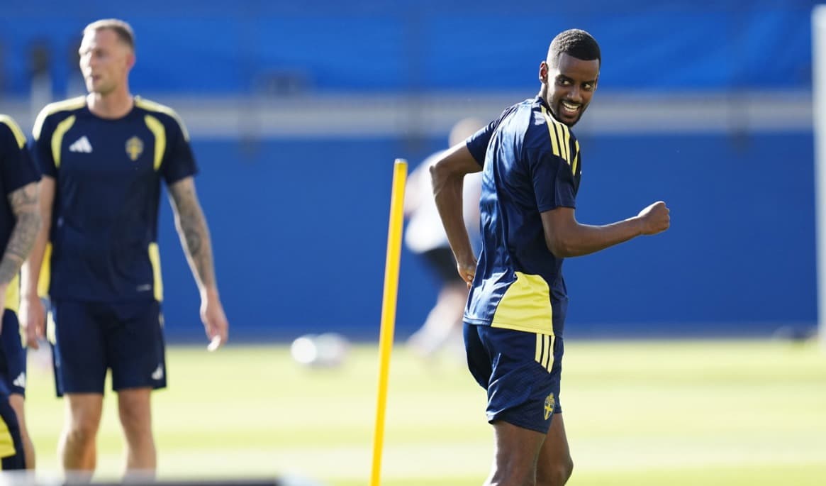 Alexander Isak under onsdagens träning på svenska VM-basen i Frisco utanför Dallas inför matchen mot Japan. Foto: Björn Larsson Rosvall/TT