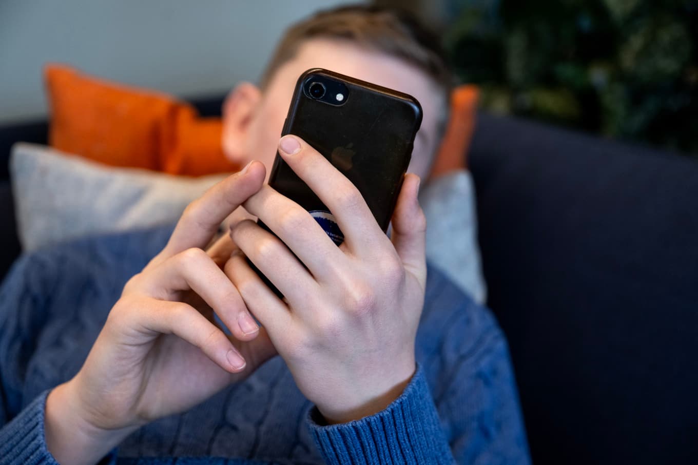 Teleoperatörerna ska få nya uppdrag mot telefonbedrägerier. Arkivbild. Foto: Christine Olsson/TT