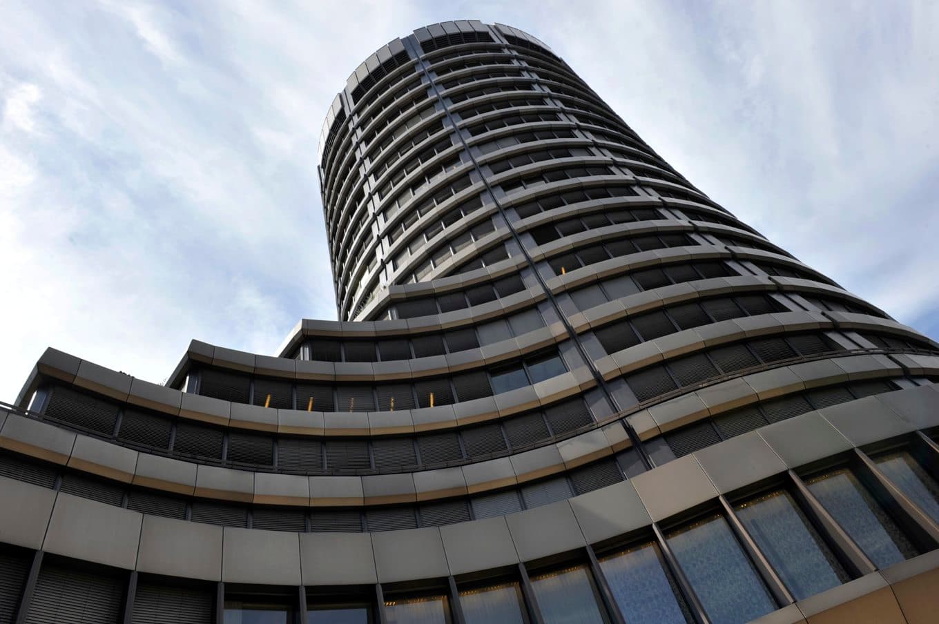Bank for International Settlements (BIS) har sitt huvudkontor i Basel, Schweiz. Akrivbild. Foto: Georgios Kefalas/AP/TT