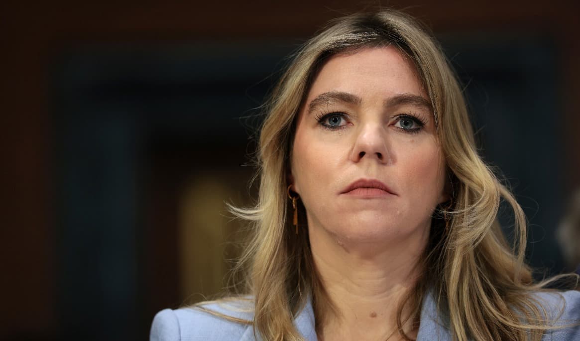 Sarah Wynn-Williams vittnar inför ett utskott i Kapitolium i den amerikanska huvudstaden Washington DC den 9 april 2025. Foto: Win McNamee/Getty Images