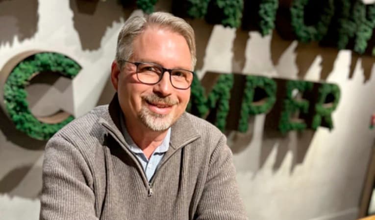 Gunnar Björklund, f.d. affärsman i IT-branschen, har bildat stiftelsen Center for Existential Health. Han säger att vi inte har någon tid att förlora. Foto: Vilija Oke