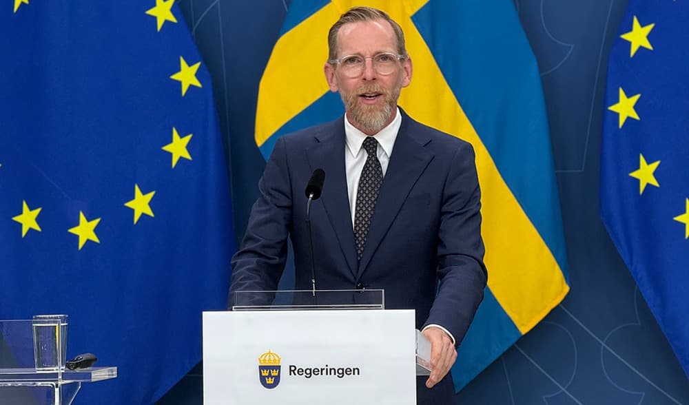 Idrottsminister Jakob Forssmed (KD) är nöjd med införandet av Fritidskortet. Foto: Staffan Erfors