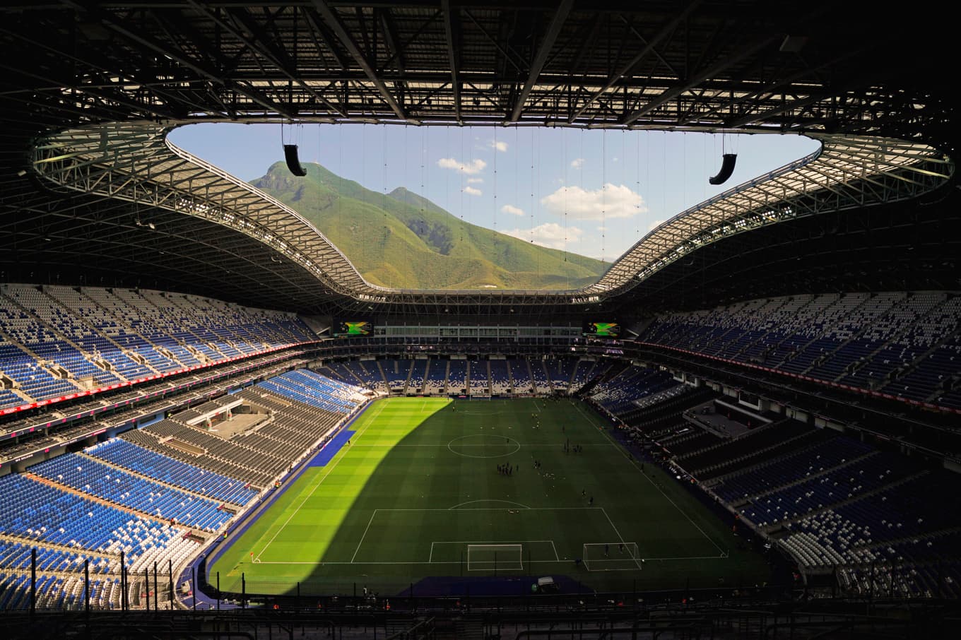 I Monterrey spelas Sveriges första match mot Tunisien. Frågan är hur många det blir i publiken med tanke på de stundom höga biljettpriserna. Foto: Fernando Llano/AP Photo