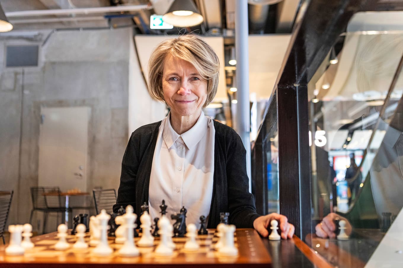 Det går inte att ta miste på Pia Cramlings glädje över att schacket har välkomnats in i Sveriges olympiska kommitté. Foto: Christine Olsson/TT