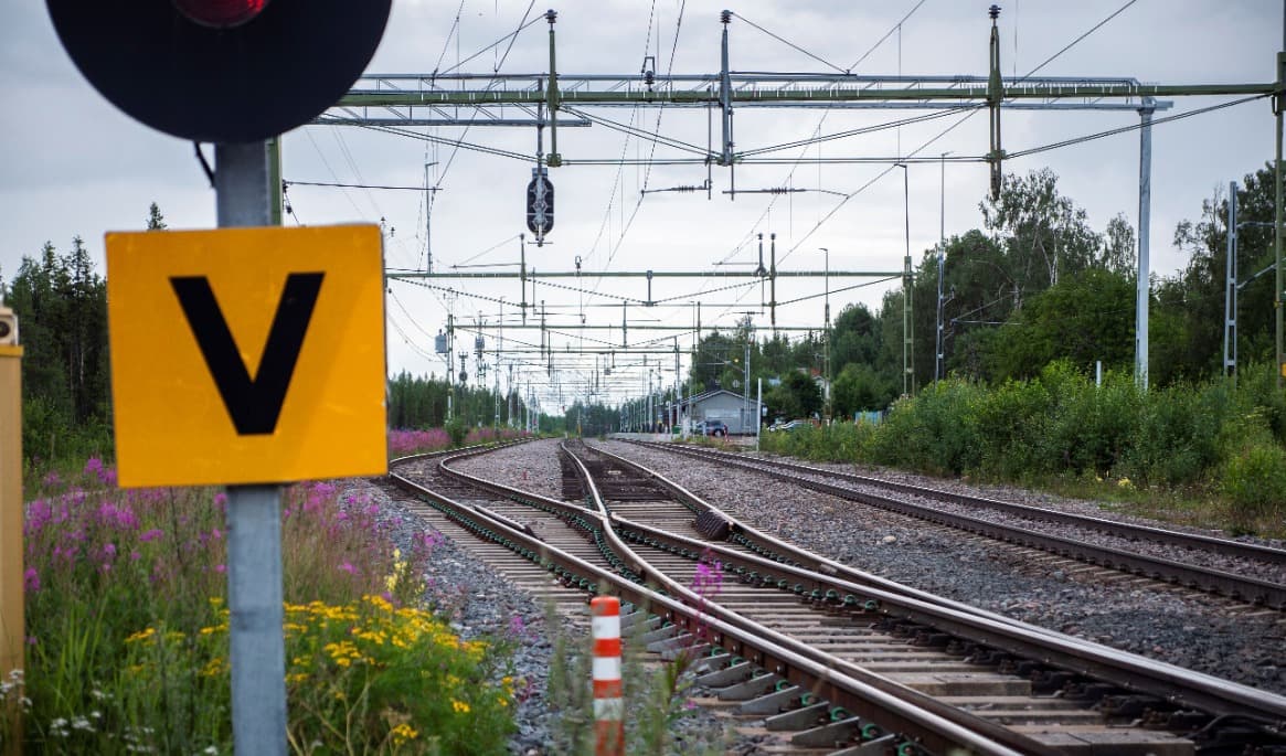 Många svenskar är inte nöjda med järnvägen i landet. Foto: Bilbo Lantto