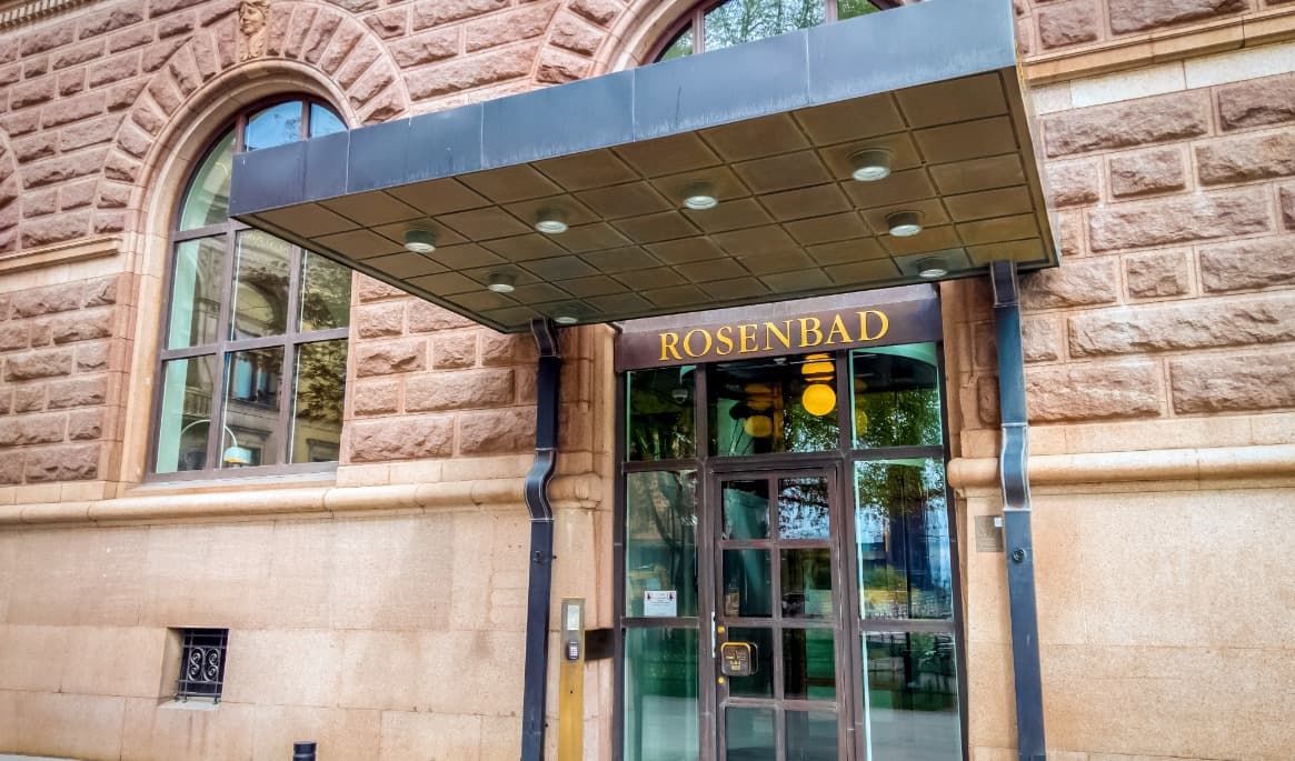Årligen betalas 15–20 miljarder kronor ut felaktigt från välfärdssystemen, enligt regeringen. Foto: Bilbo Lantto