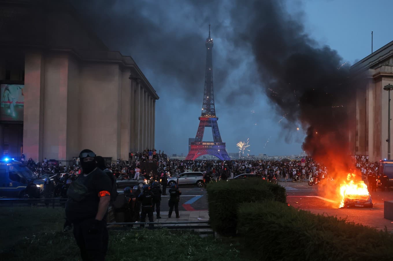Paris skakades av upplopp efter Champions league-finalen i våras. Arkivbild. Foto: Thomas Padilla  /AP/TT