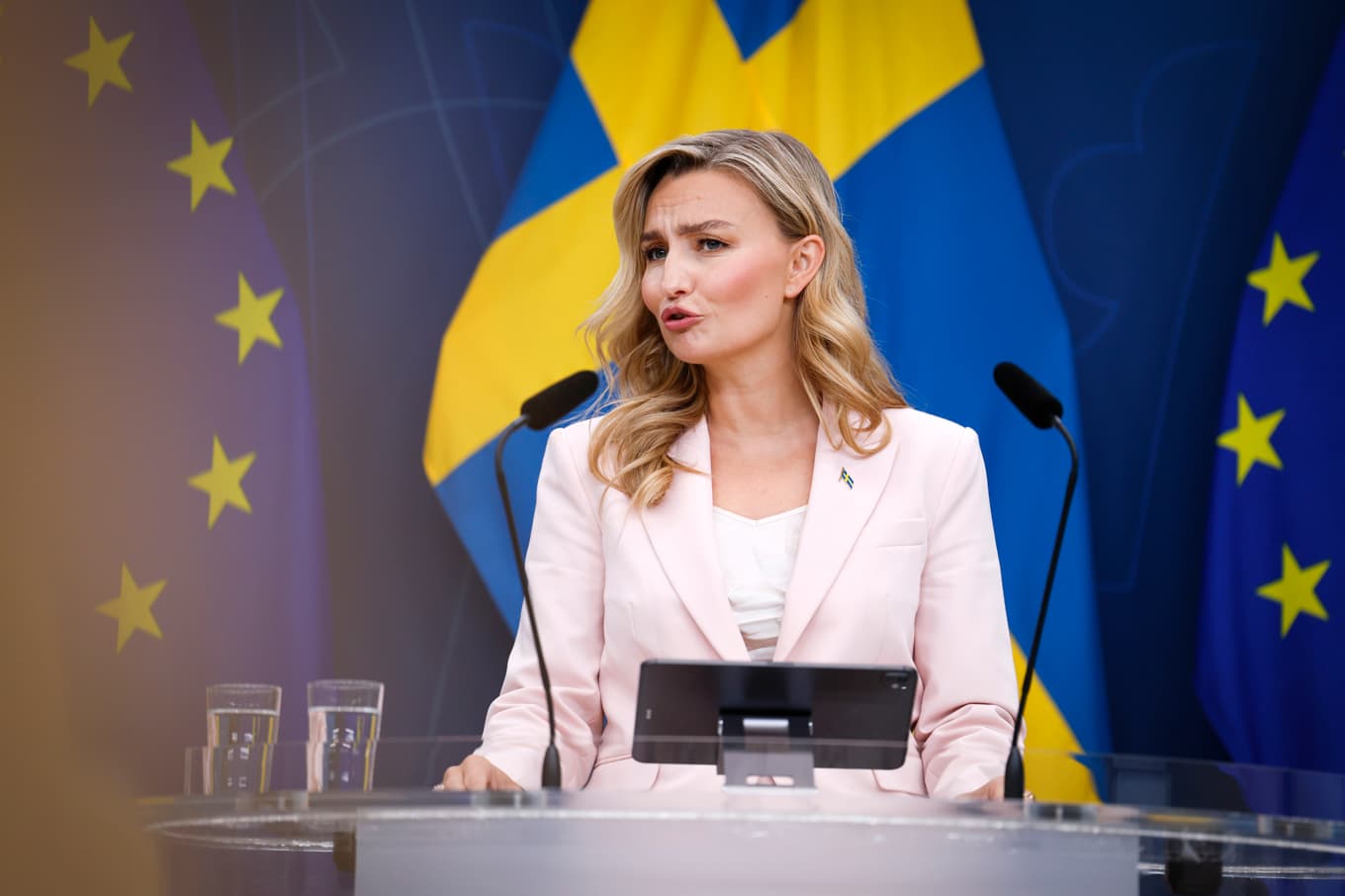 Energi- och näringsminister Ebba Busch (KD) presenterar Sveriges nya mineralstrategi. Foto: Viktoria Bank/TT