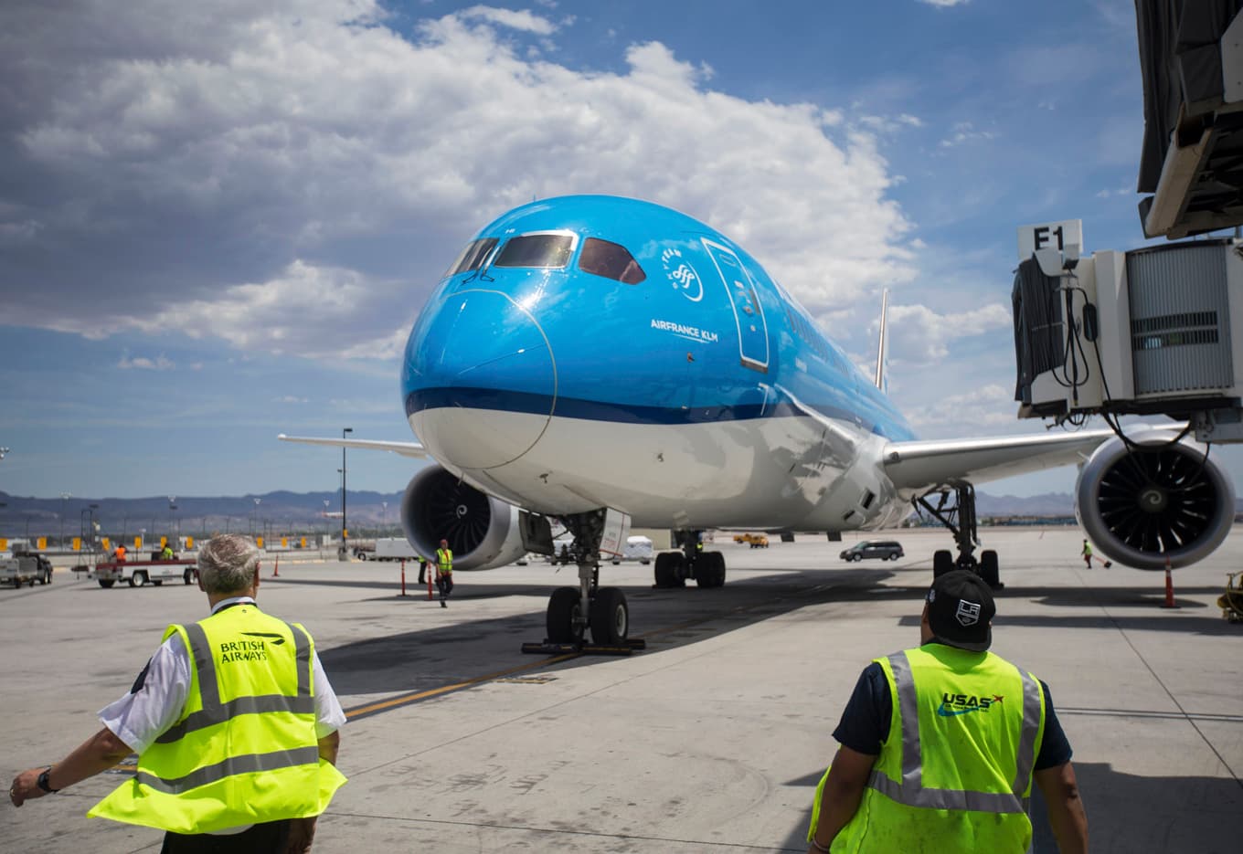 Ett flygplan tillhörandes KLM som precis har landat i Las Vegas, Nevada. Arkivbild. Foto: Benjamin Hager/AP/TT