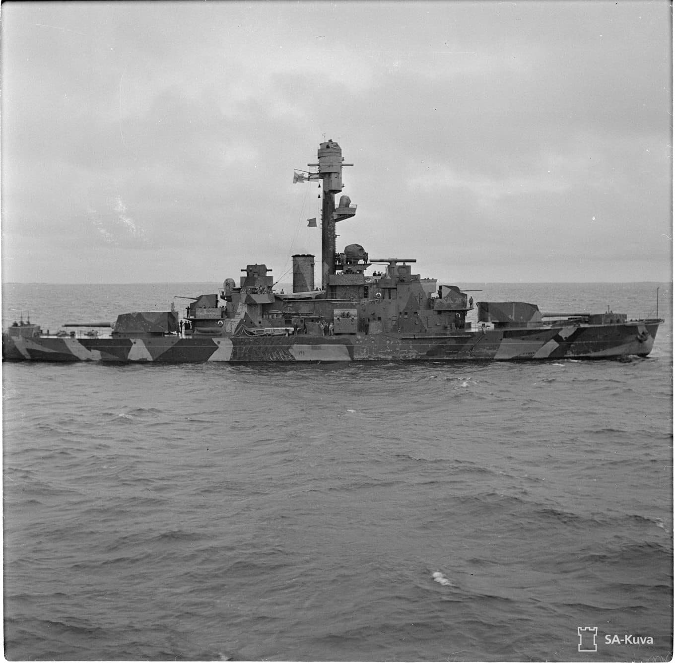 Slagskeppet Ilmarinen i augusti 1941. Foto: Vilho Heinämies/SA foto via Finlands miljöcentral