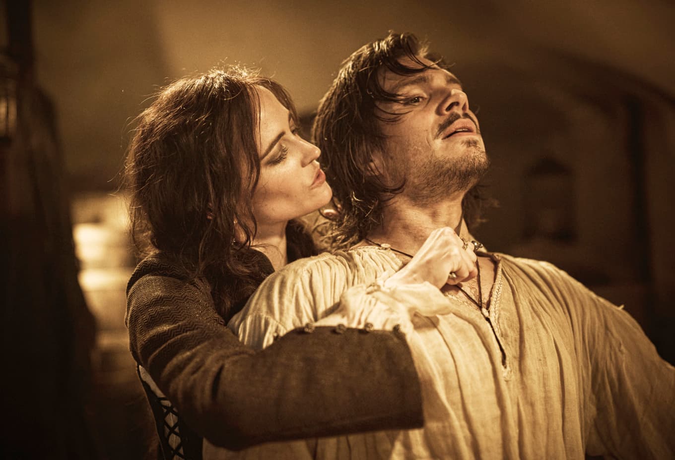 Milady (Eva Green) och d’Artagnan (François Civil), SVT1 nästa fredag. Foto: Ben King/Nordisk Film