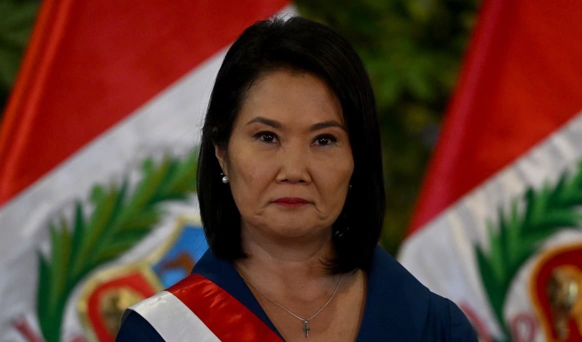 Keiko Fujimori är nu insvuren som Perus president. Foto: Connie France/AFP via Getty Images
