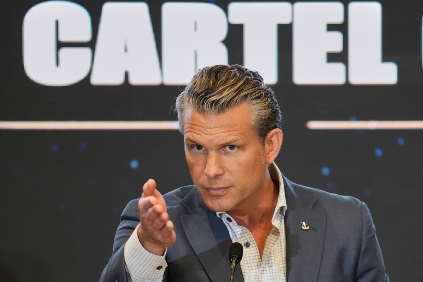 Pete Hegseth under ett anti-kartellforum på onsdagen. Foto: Matias Delacroix/AP/TT