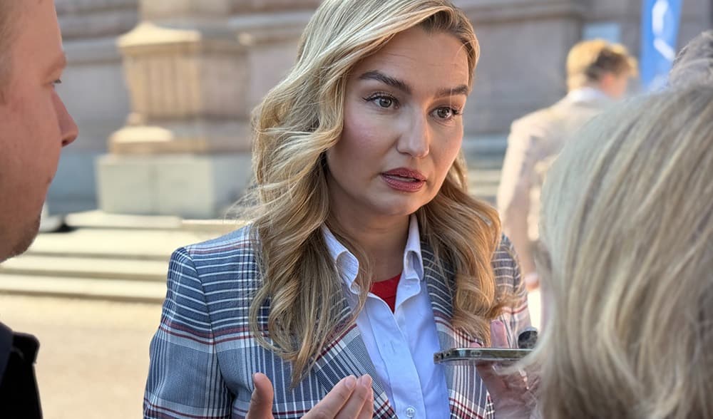Ebba Busch (KD) känner medvind i sjukvårdsfrågan. Foto: Staffan Erfors