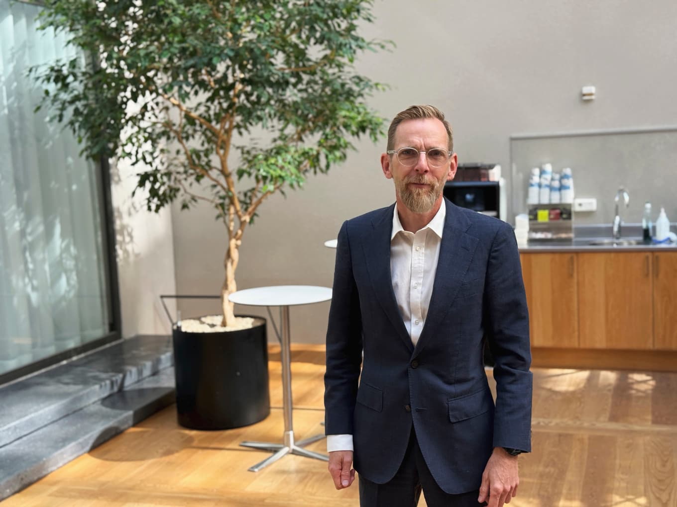 Jakob Forssmeds intresse för sport och folkhälsa är genuint. Foto: Staffan Erfors