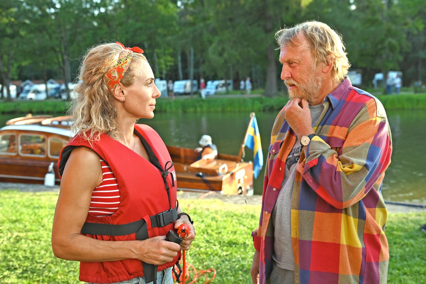 Eva Röse och Tomas von Brömssen i den fjärde ”Göta kanal”-komedin. foto: TV4