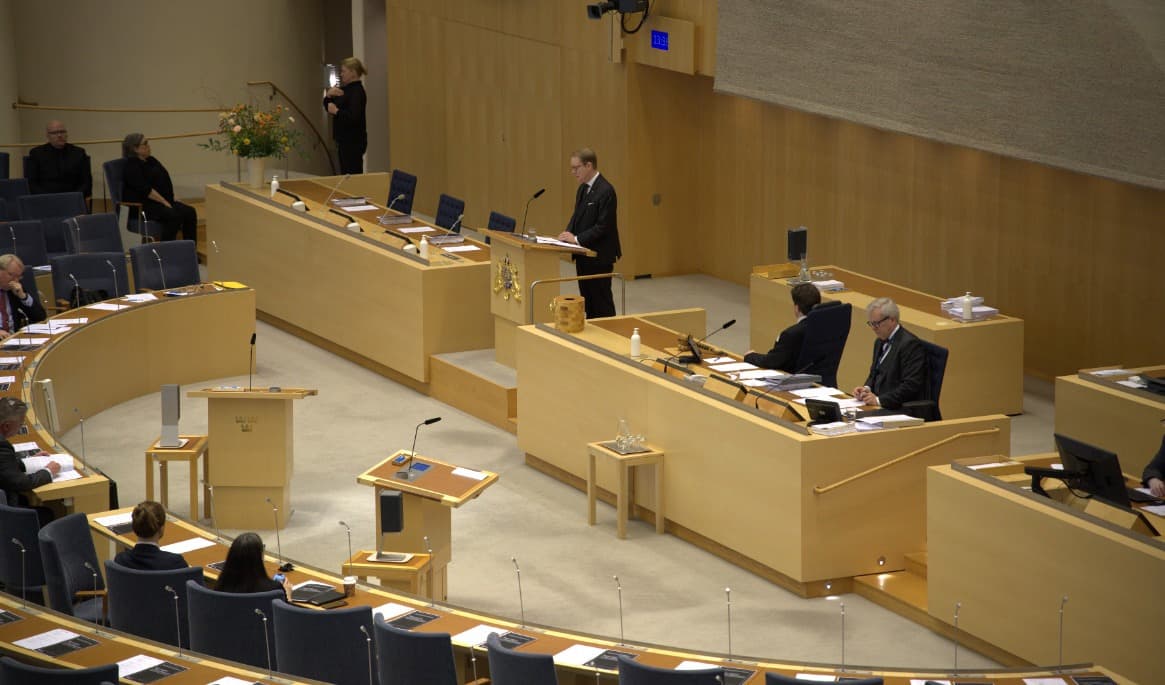 Nästan fyra procent av riksdagsledamöterna i årets är 65 år eller äldre. Foto: Roger Sahlström