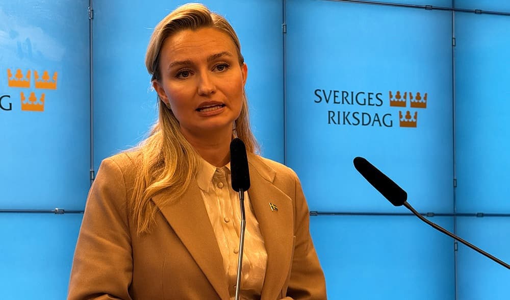 Ebba Busch (KD) vill att riksdagens ska få rösta om Magdalena Andersson (S). Foto: Staffan Erfors